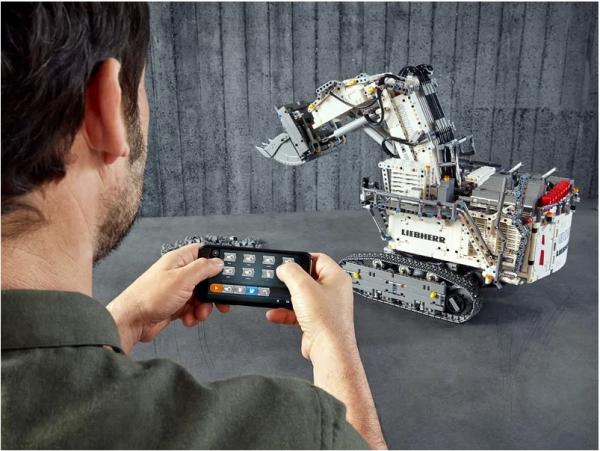 lego liebherr r9800