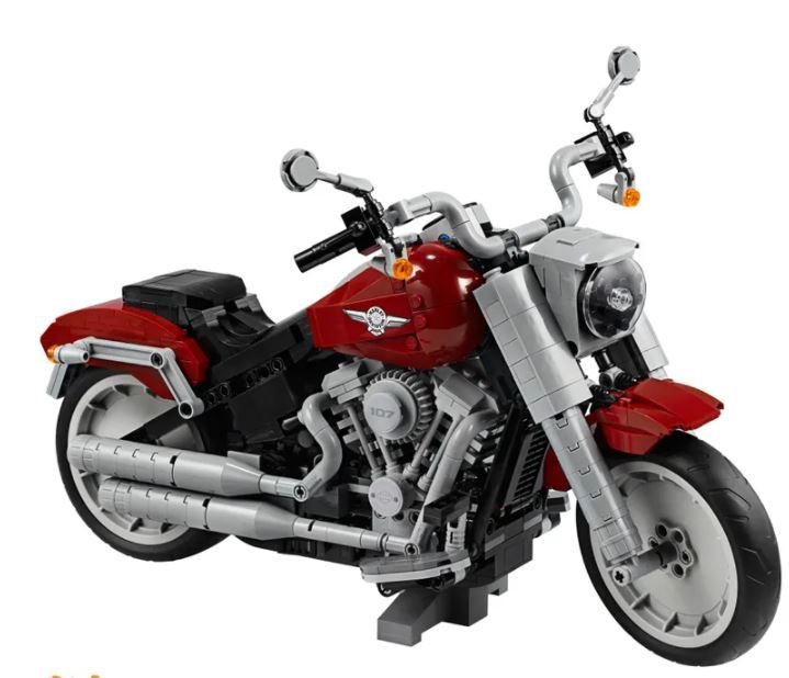 10269 Harley-Davidson® Fat Boy® 1