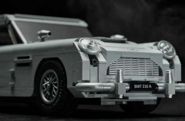 10262 James Bond Aston Martin DB5 7