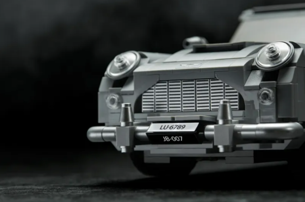 10262 James Bond Aston Martin DB5 8